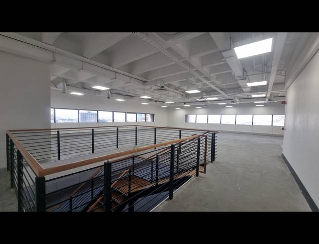 1,912M² OFFICE TO LET IN CAPE TOWN CITY CENTRE